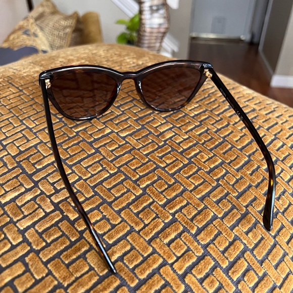 Brand new! Prada Catwalk sunglasses - Picture 11 of 12